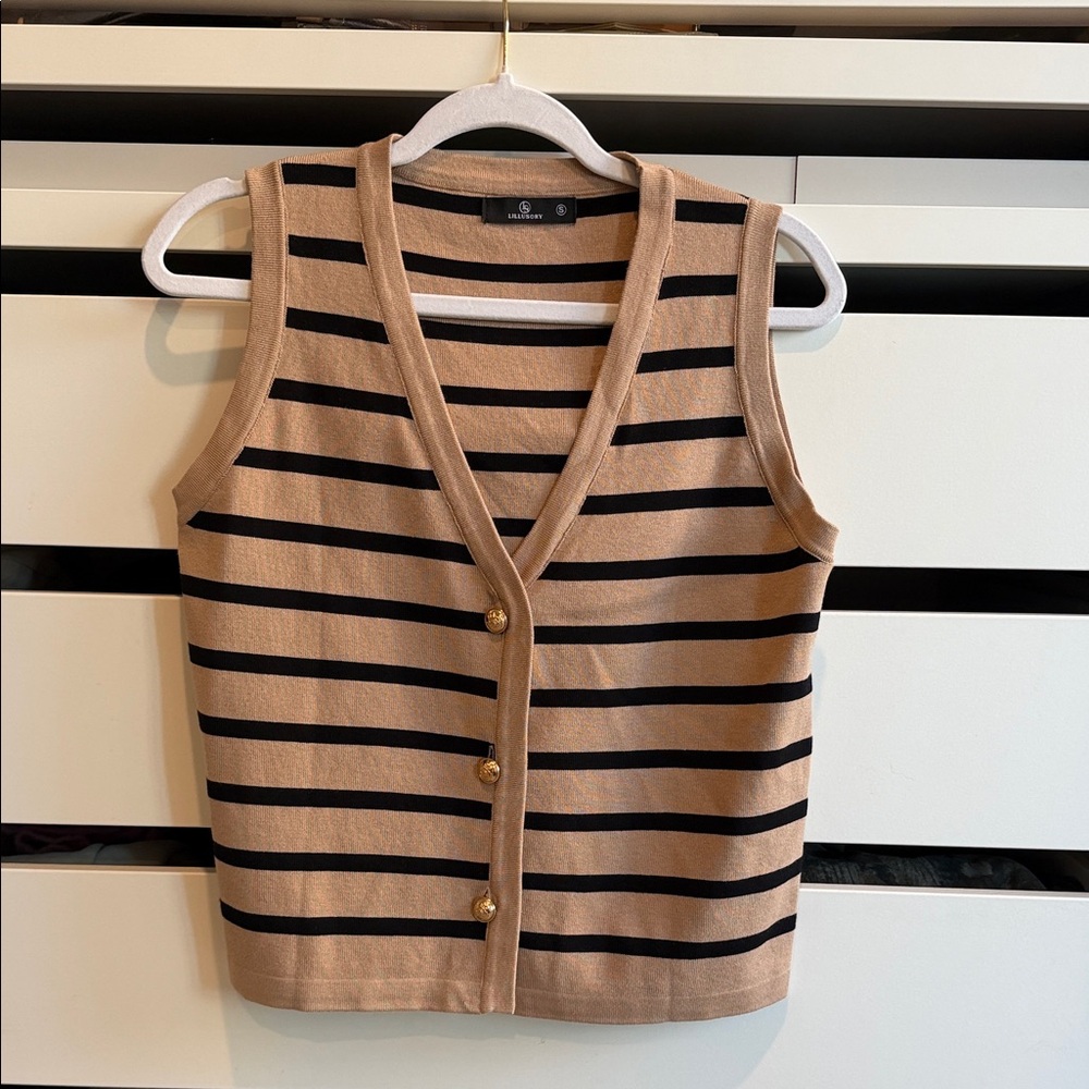 Striped Tan & Black Button-Front Knit Tank